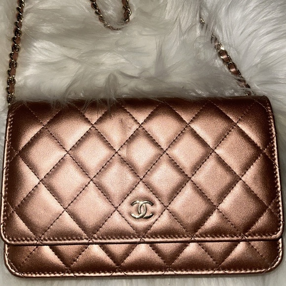 Chanel Wallet on Chain Purse in Champange Pink !! - Picture 7 of 7